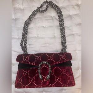 GUCCI DIONYSUS RED VELVET BAG rare